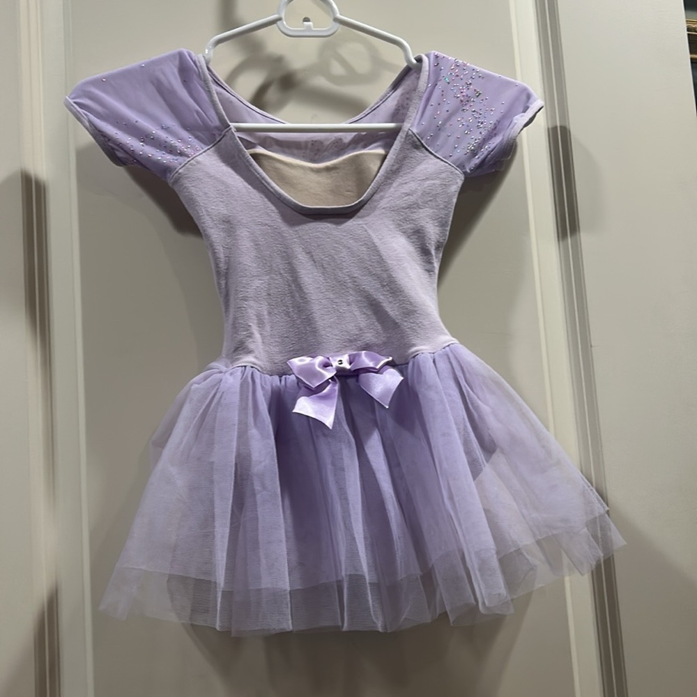 Capezio sparkle ballet leotard w/tulle skirt bow lined toddler size S lavender